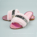 2020 NUEVA LLEGA LLEGA Damas Furras Furry Furry Pink Glitter Diapositivas para mujeres sandalias de moda